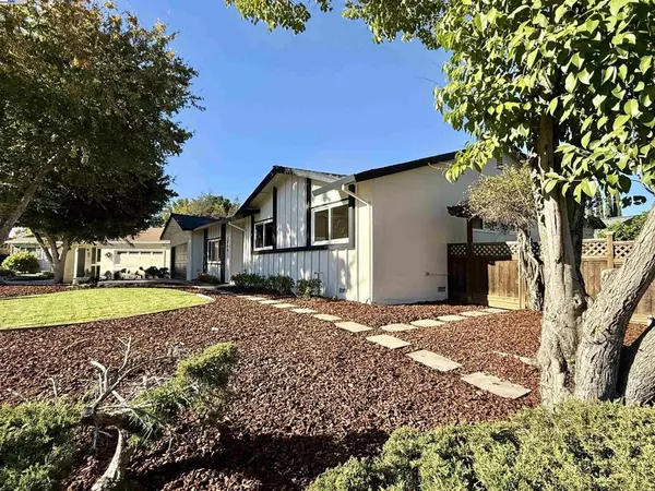 Walnut Creek, CA 94598,1806 Gill Port Ct