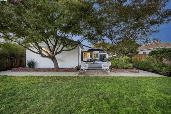 Hayward, CA 94541,1553 Stafford Ave