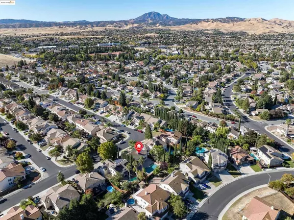 Antioch, CA 94531,4437 Buckskin Dr