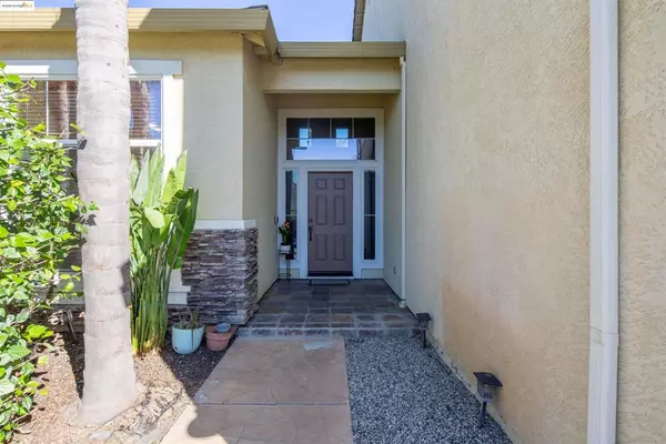 Antioch, CA 94531,4437 Buckskin Dr