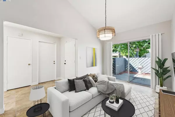 Alameda, CA 94502,1042 Mangrove Ln