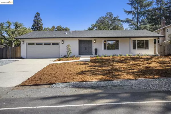 980 Oak St, Clayton, CA 94517