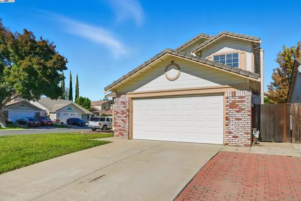 Antioch, CA 94531,5137 Twincreek Ct