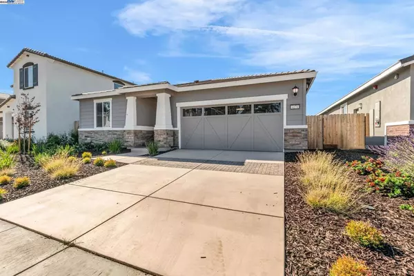 San Pablo, CA 94806,4171 Markovich Ct