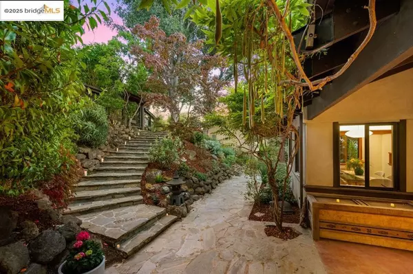 Berkeley, CA 94705,25 Dartmouth Dr