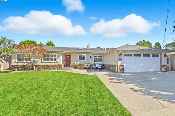 Fremont, CA 94536,4328 Cognina Ct