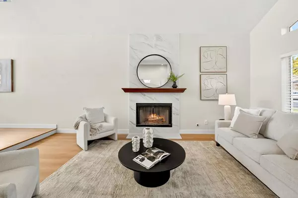 San Ramon, CA 94582,5075 Canyon Crest Dr