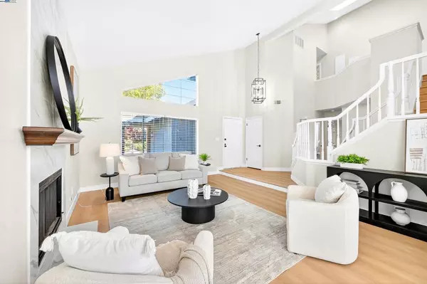 San Ramon, CA 94582,5075 Canyon Crest Dr