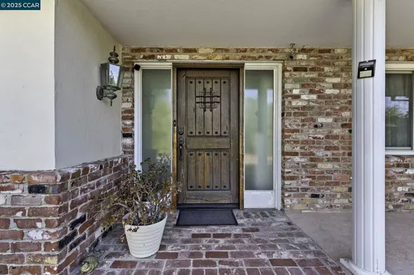 Walnut Creek, CA 94596,1910 San Miguel Dr