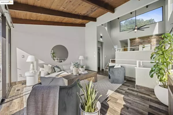 Oakland, CA 94619,12 Sereno Cir