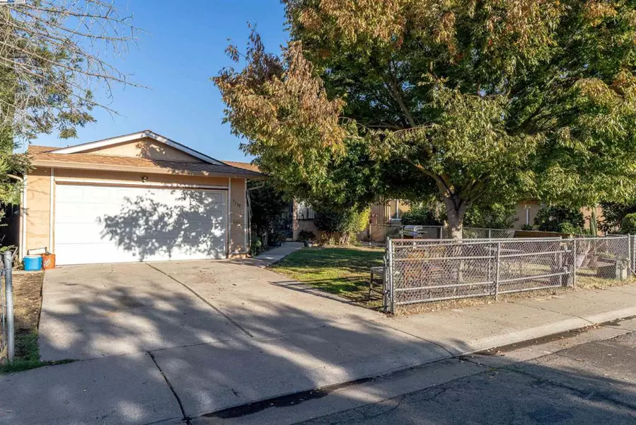 3338 Zamora Way, Stockton, CA 95206
