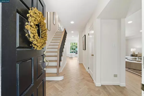 Orinda, CA 94563,14 Vista Del Mar