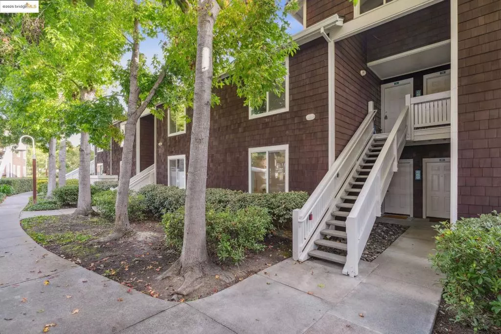 Richmond, CA 94804,93 Bayside Ct