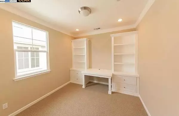 Martinez, CA 94553,Little Valley Dr