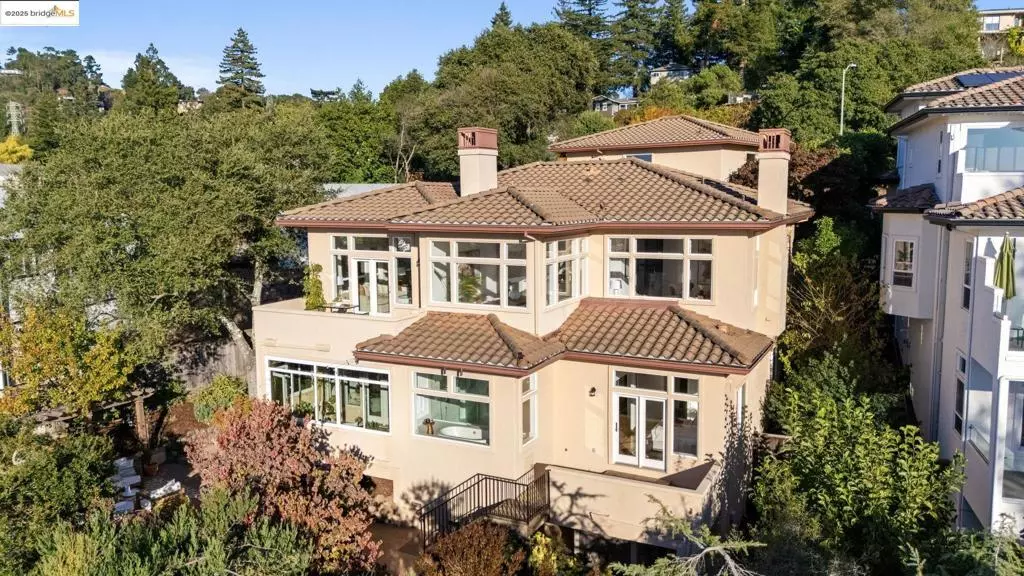 Oakland, CA 94611,16032 Broadway Ter