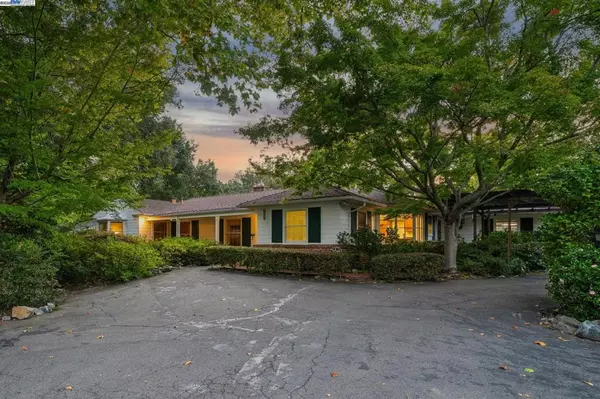 175 Richard Ln,  Walnut Creek,  CA 94595