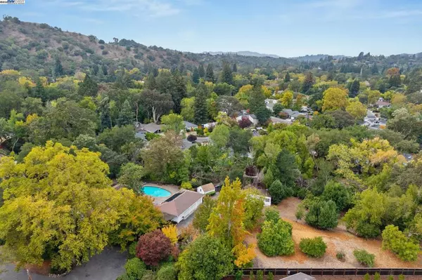 Walnut Creek, CA 94595,175 Richard Ln