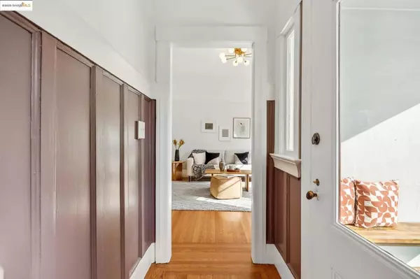 Oakland, CA 94609,402 36Th St