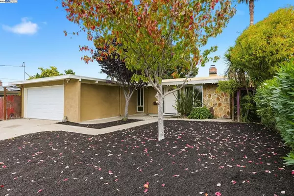 Hayward, CA 94545,24796 Pear St