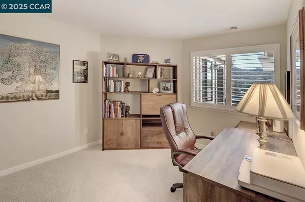 Walnut Creek, CA 94595,5213 Terra Granada Dr #2B