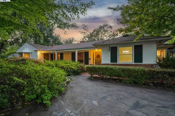 175 Richard Ln, Walnut Creek, CA 94595