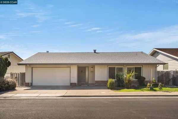 353 Crestmont Dr, Oakland, CA 94619