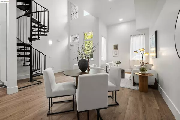 Oakland, CA 94608,1545 32nd Street #103