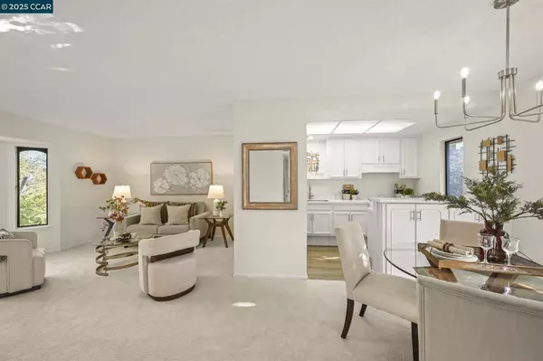 Walnut Creek, CA 94595,1324 Singingwood Court ##3