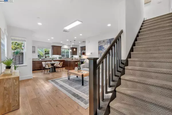 Newark, CA 94560,38020 Salty Cove Rd