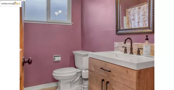 Richmond, CA 94804,447 S 16Th St