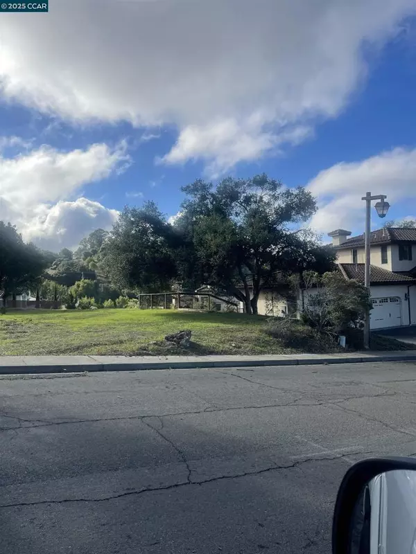 204 N Rancho, Pinole, CA 94803