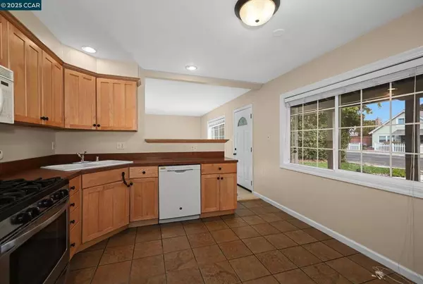 Concord, CA 94521,1337 Cape Cod Way