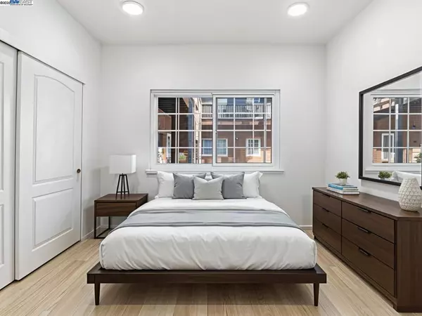 El Cerrito, CA 94530,1708 Lexington Ave #2