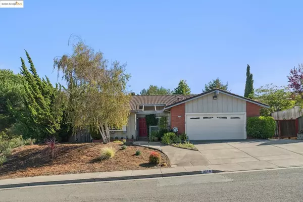 Richmond, CA 94803,2216 Bristlecone Drive