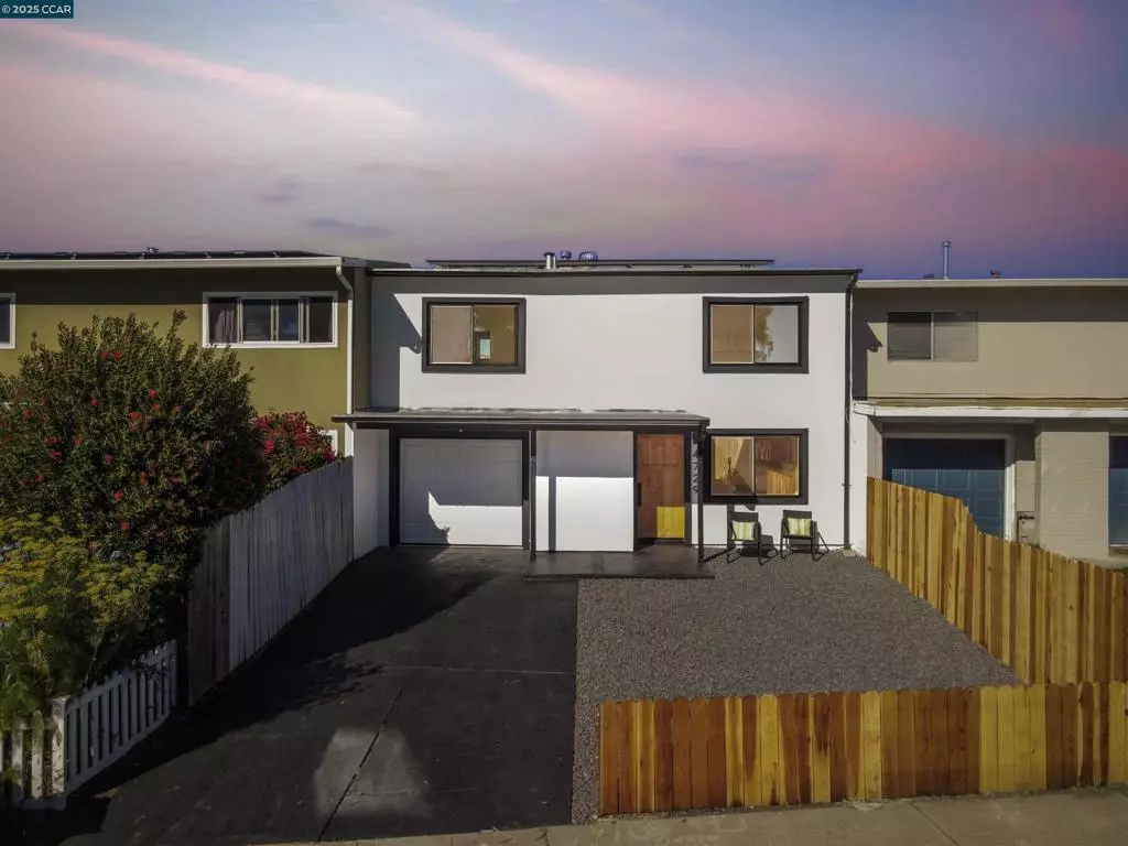 Richmond, CA 94804,4729 Fall Ave