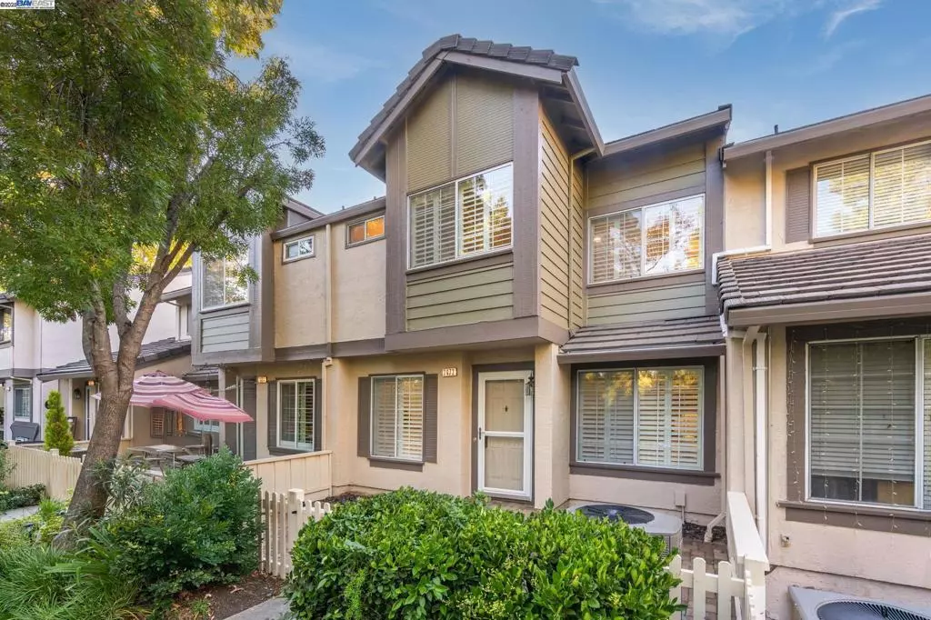 Dublin, CA 94568,7472 Oxford Cir