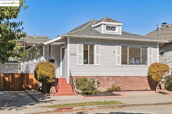 2051 Oregon St, Berkeley, CA 94703