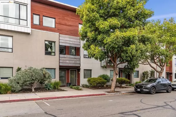 Oakland, CA 94607,1211 Wood St