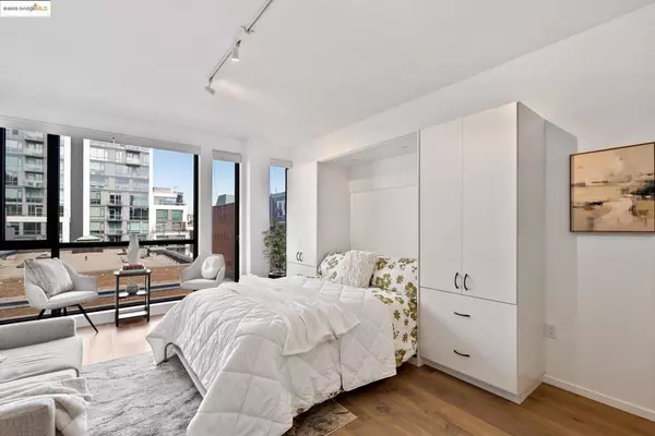 San Francisco, CA 94109-5595,1433 Bush Street #502