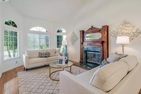 Dublin, CA 94568,7840 Creekside Dr