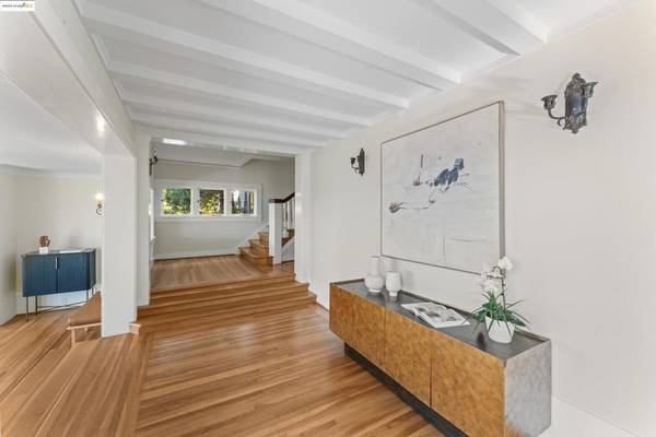 Berkeley, CA 94705,44 Oak Ridge Rd