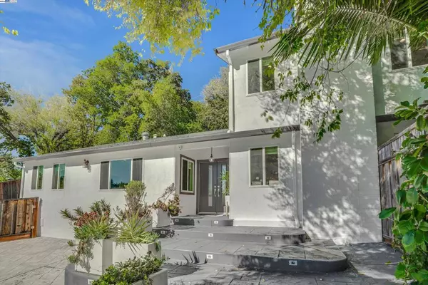 3 Dale Ct, Lafayette, CA 94595