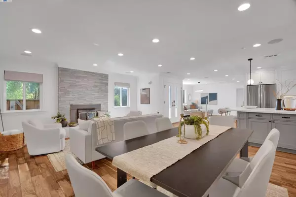 Lafayette, CA 94595,3 Dale Ct