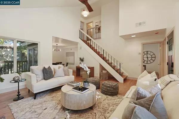 Concord, CA 94521,4204 Dubhe Court