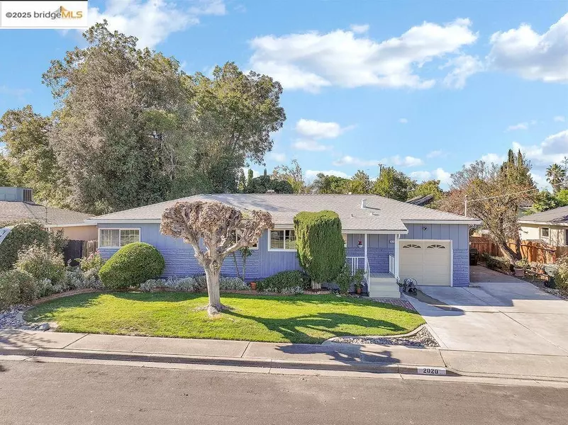 2020 Crestwood Dr, Antioch, CA 94509