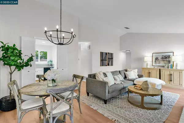 Clayton, CA 94517-1627,7 CLARK CREEK CIRCLE