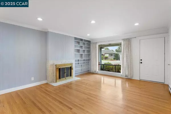 San Lorenzo, CA 94580,1649 Via Tovita