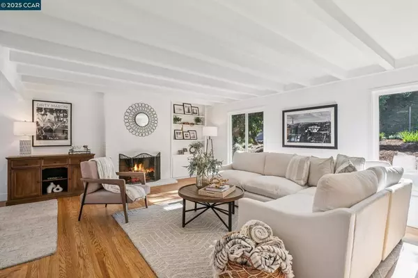 Orinda, CA 94563,66 Sleepy Hollow Ln