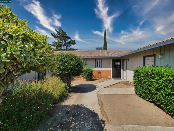 Manteca, CA 95336,1755 Crestwood Avenue