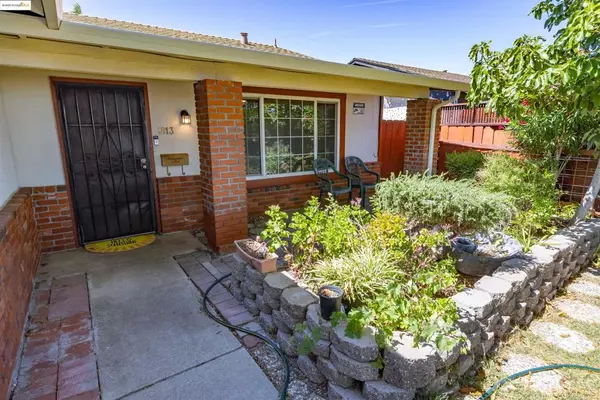 1813 Hanlon Way, Pittsburg, CA 94565
